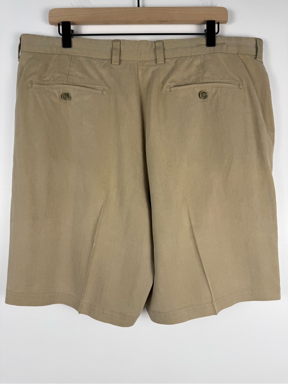 Tommy Bahama Bamboo Silk Men's Khaki Herringbone Flat Front Shorts - Picture 5 of 12